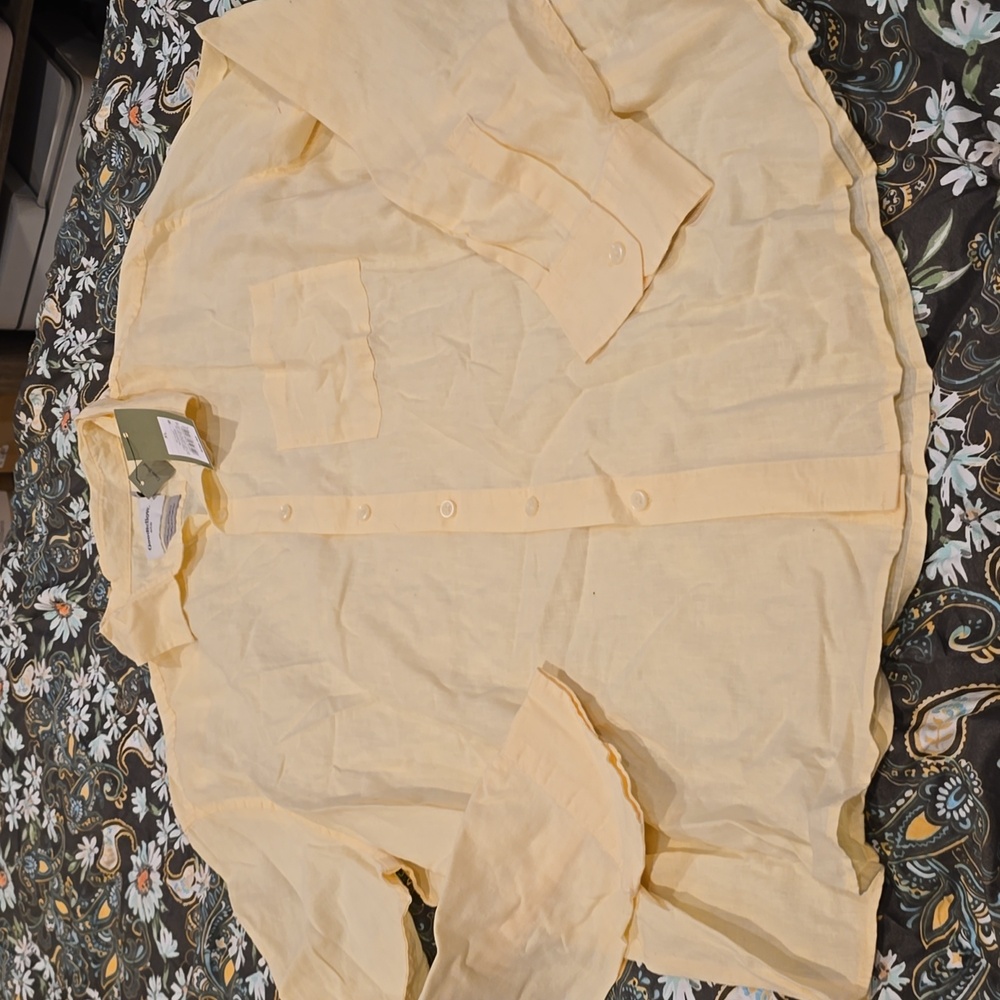 ❤️10/$13 new button down Yellow Mens Shirt